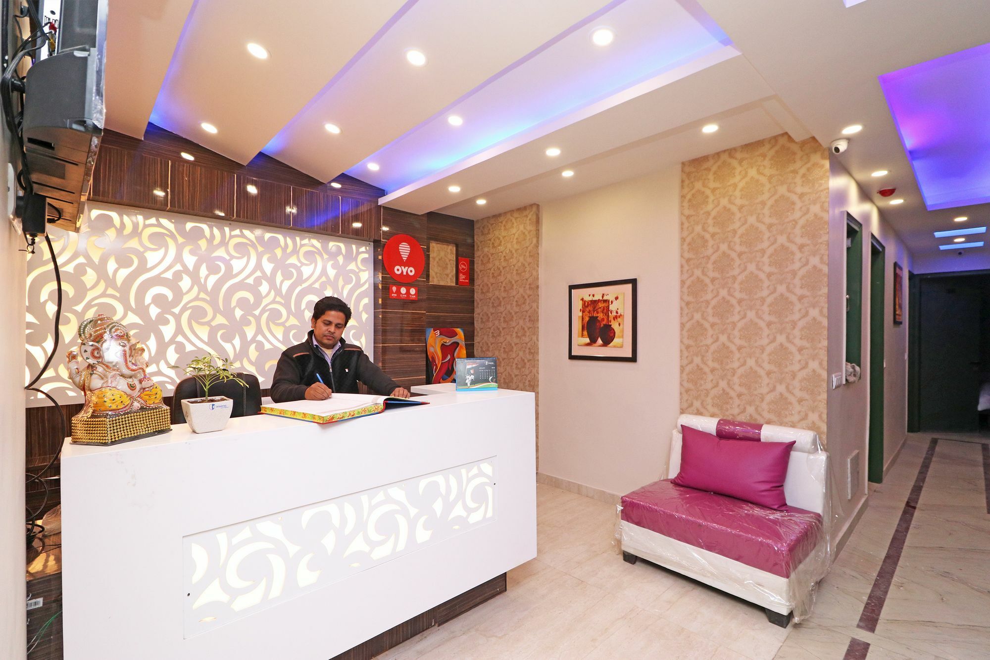 Oyo 11593 Hotel Aman Guest House New Delhi Exteriör bild